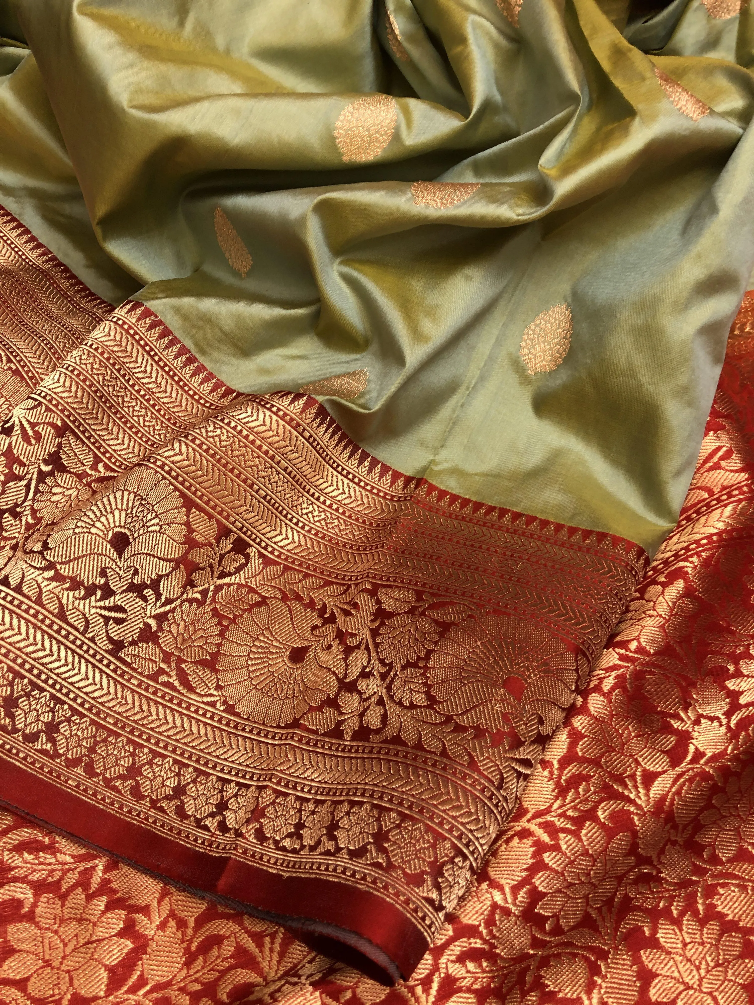 Artichoke Green Color Pure Katan Banarasi Saree