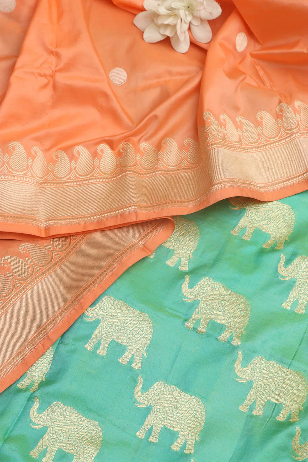 Elegant Green Handloom Banarasi Pure Katan Silk Elephant Design Suit With Banarasi Handloom Pure Katan Silk Dupatta