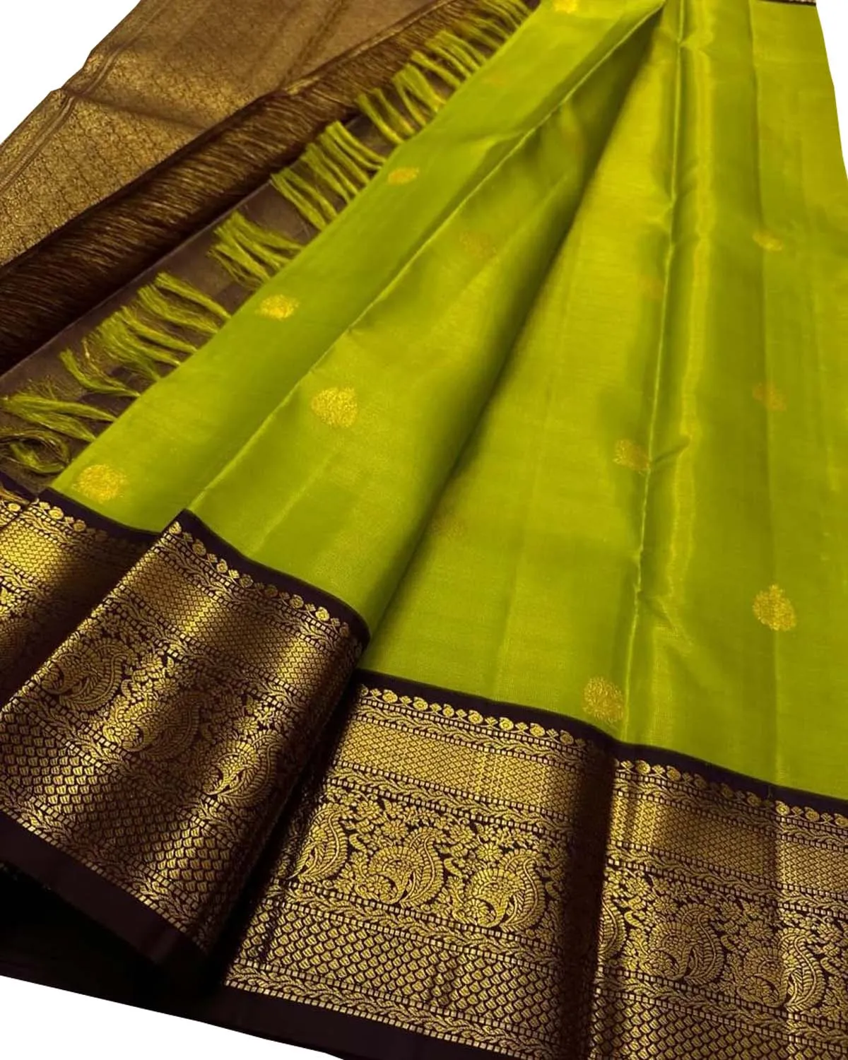 Ethically Made Green Silk Saree: Handloom Kanjeevaram