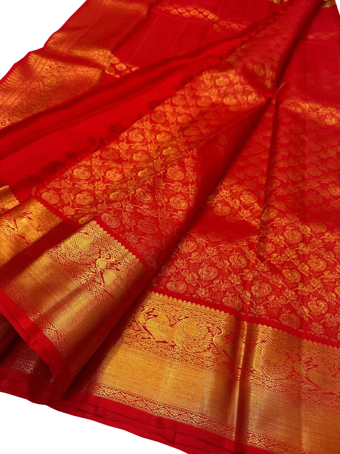 Exquisite Maroon  Kanjeevaram Handloom Silk Saree