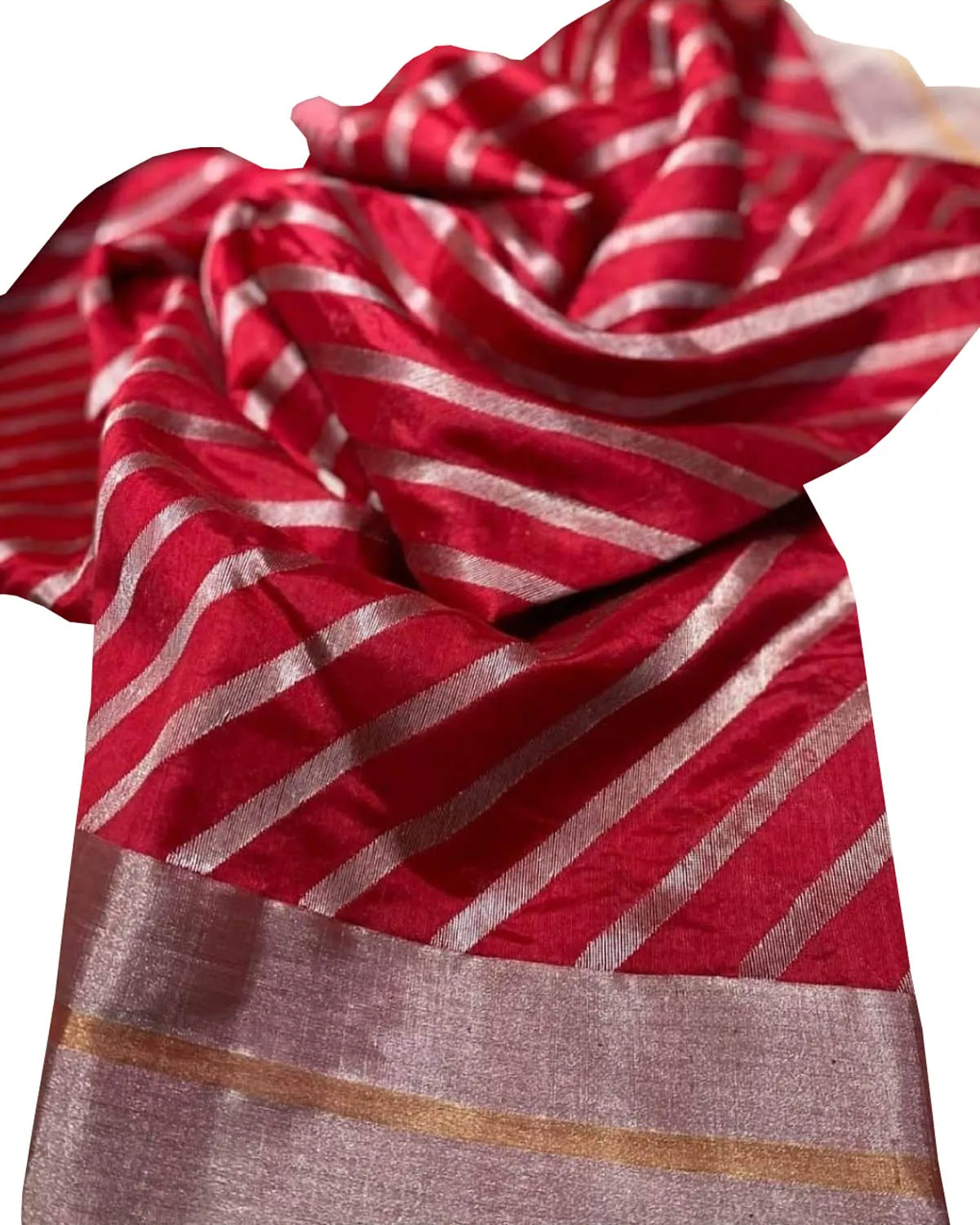 Exquisite Red Chanderi Silk Saree - Handloom Beauty