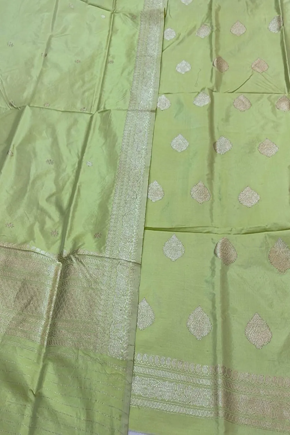 Green Banarasi Handloom Silk Suit - Pure Katan Elegance