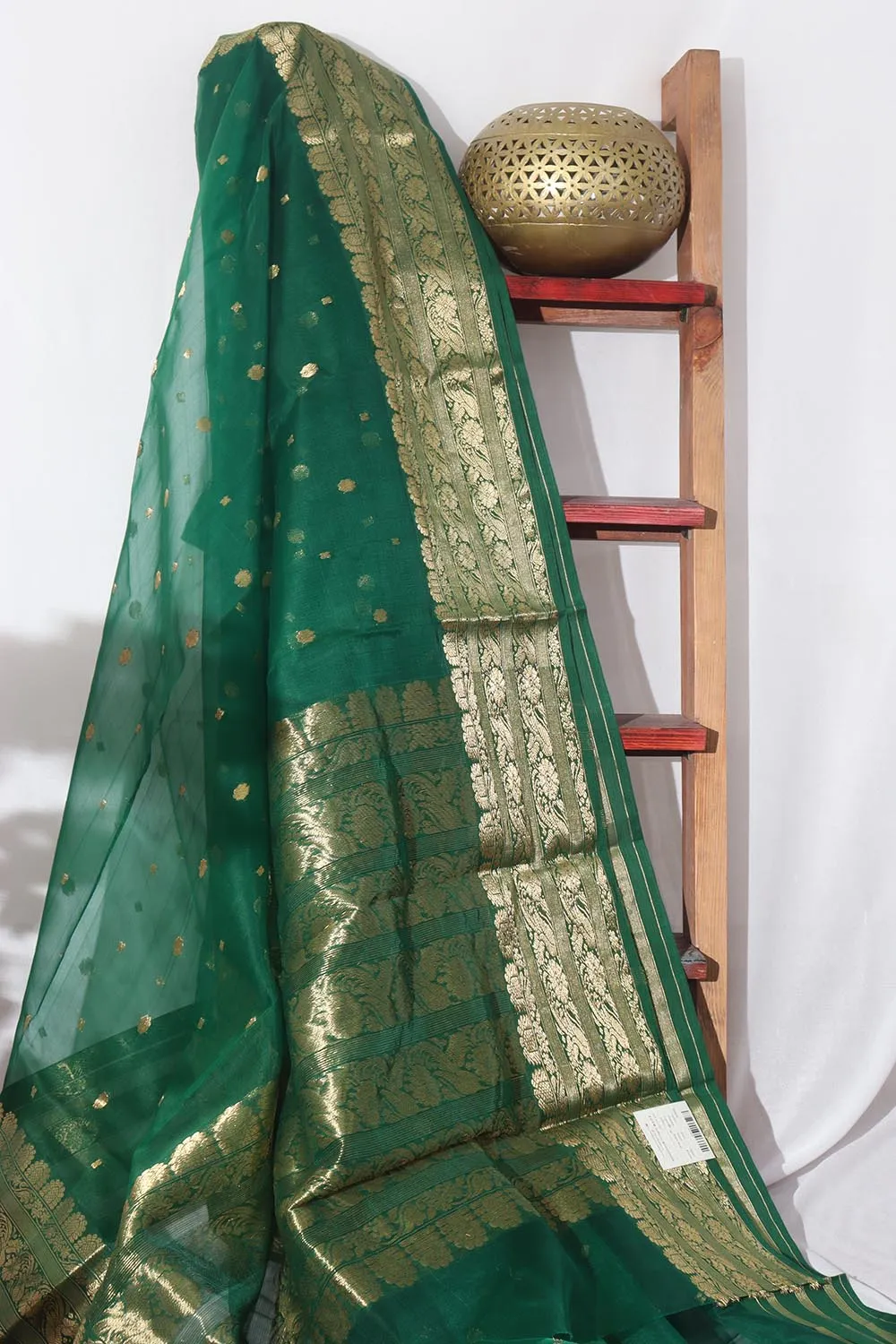 Green Chanderi Handloom Pure Katan Silk Saree - Elegant and Ethereal