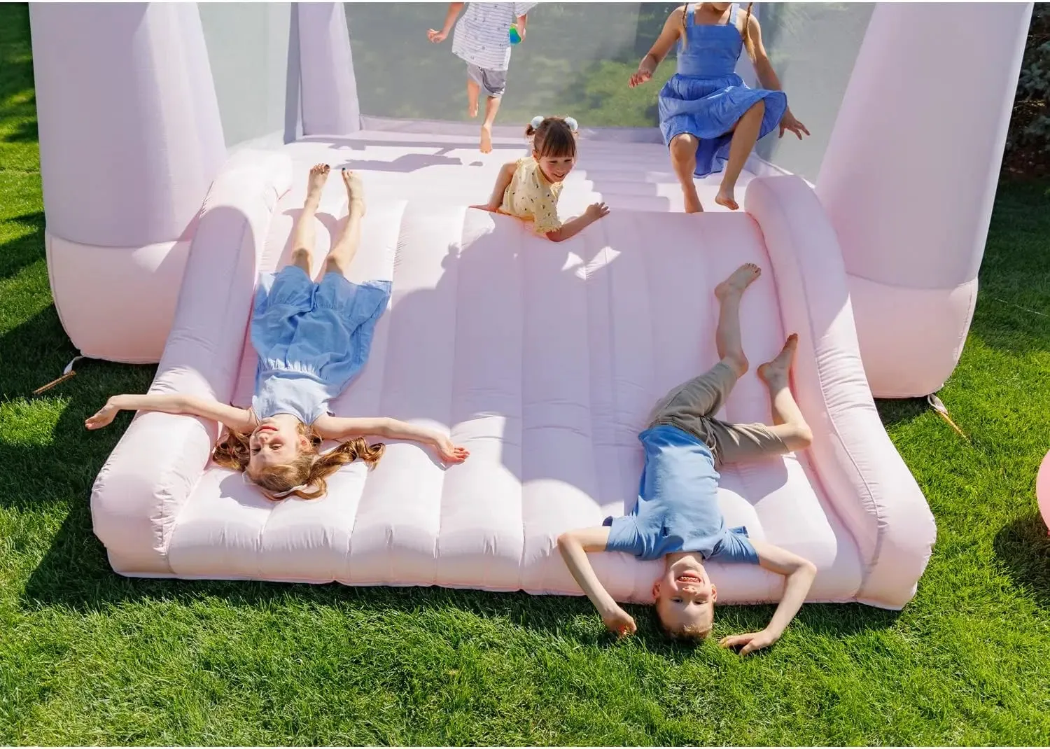 Party Castle DayDreamer Bounce House