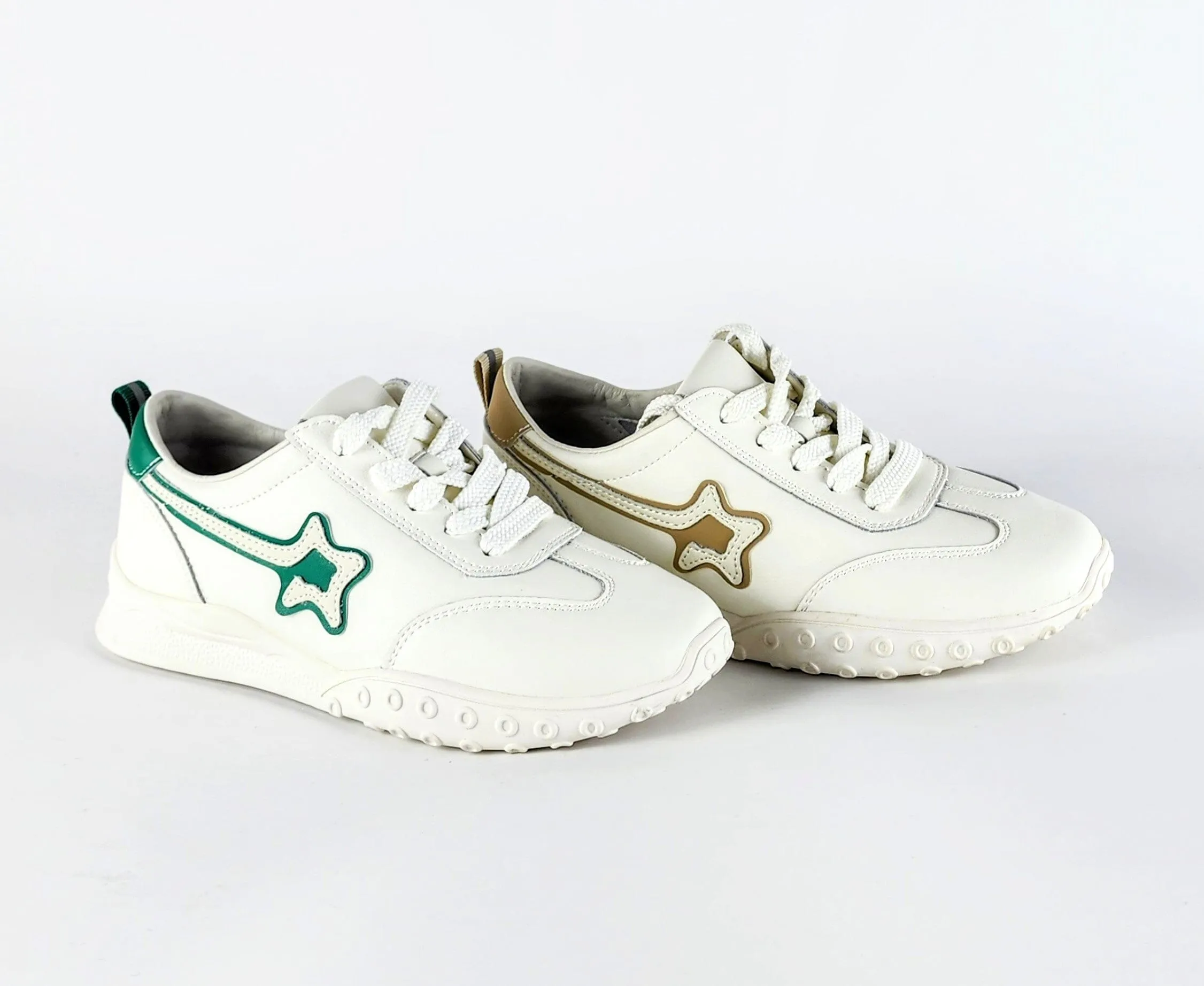 SS23009 White leather sneakers with star and flexible sole SALE