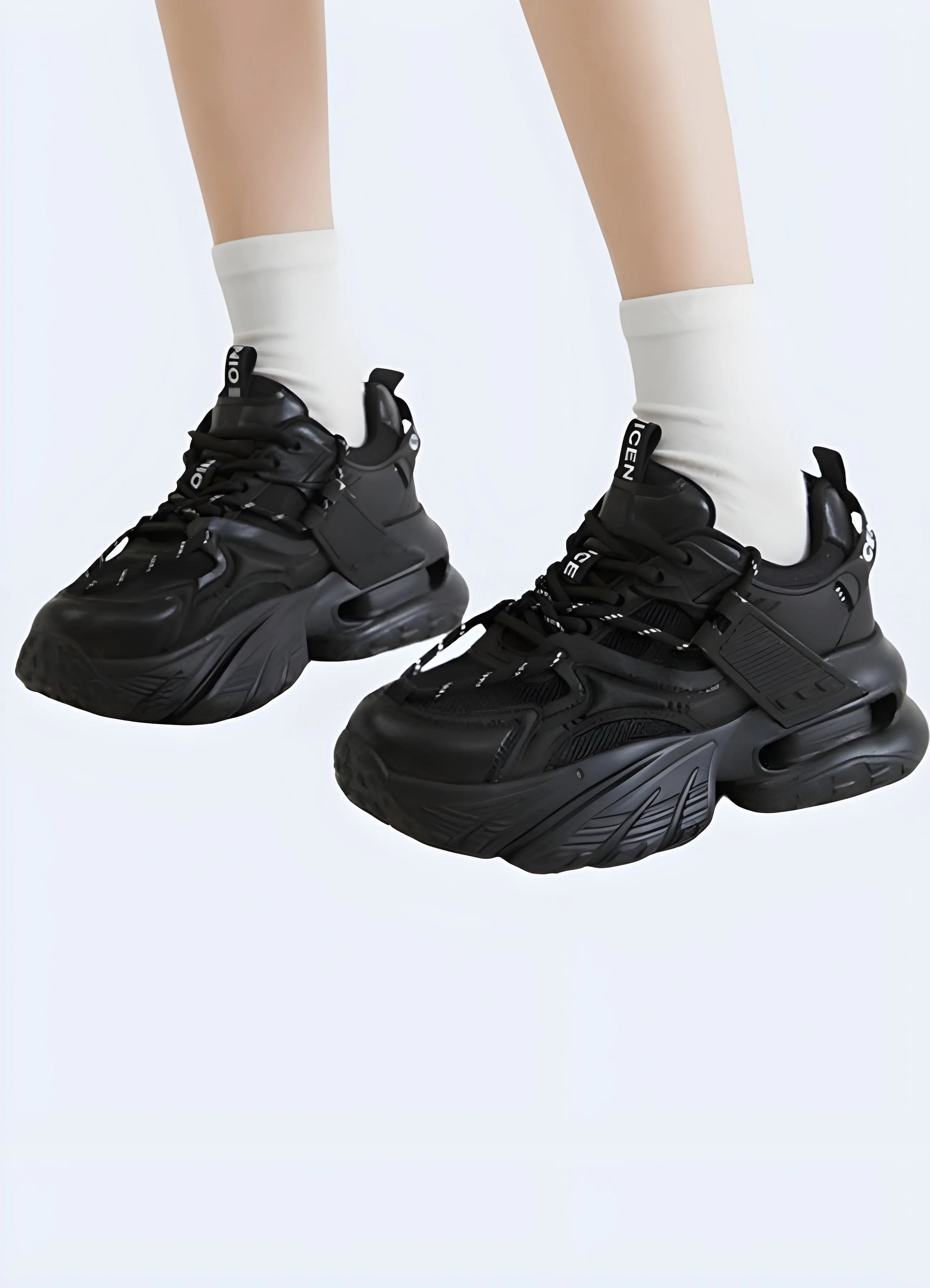 Women's Black Techwear Shoes